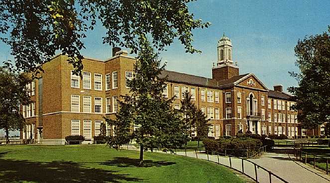 Photograph of Theodore Roosevelt High School 